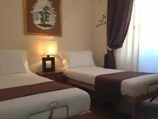 Center Apartment *
